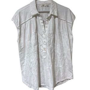 Anthropologie cream sleeveless blouse with front button placket